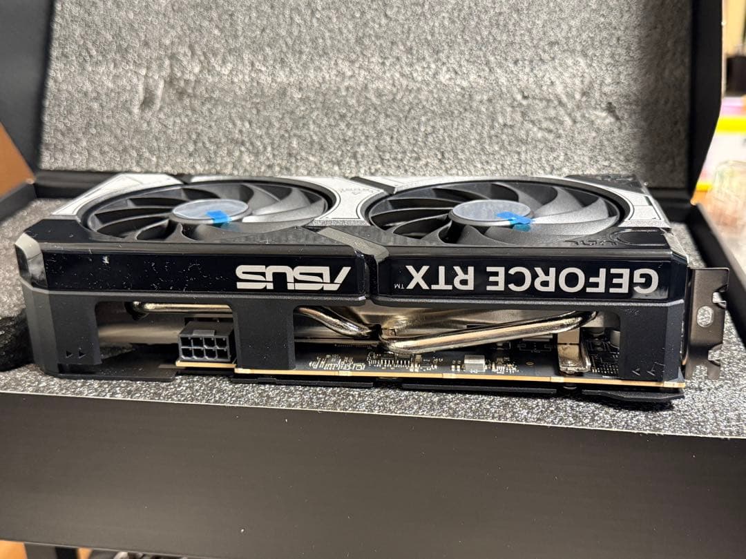 グラフィックボード・グラボ・ビデオカード ASUS GeForce RTX 5060 OC Edition 8GB
