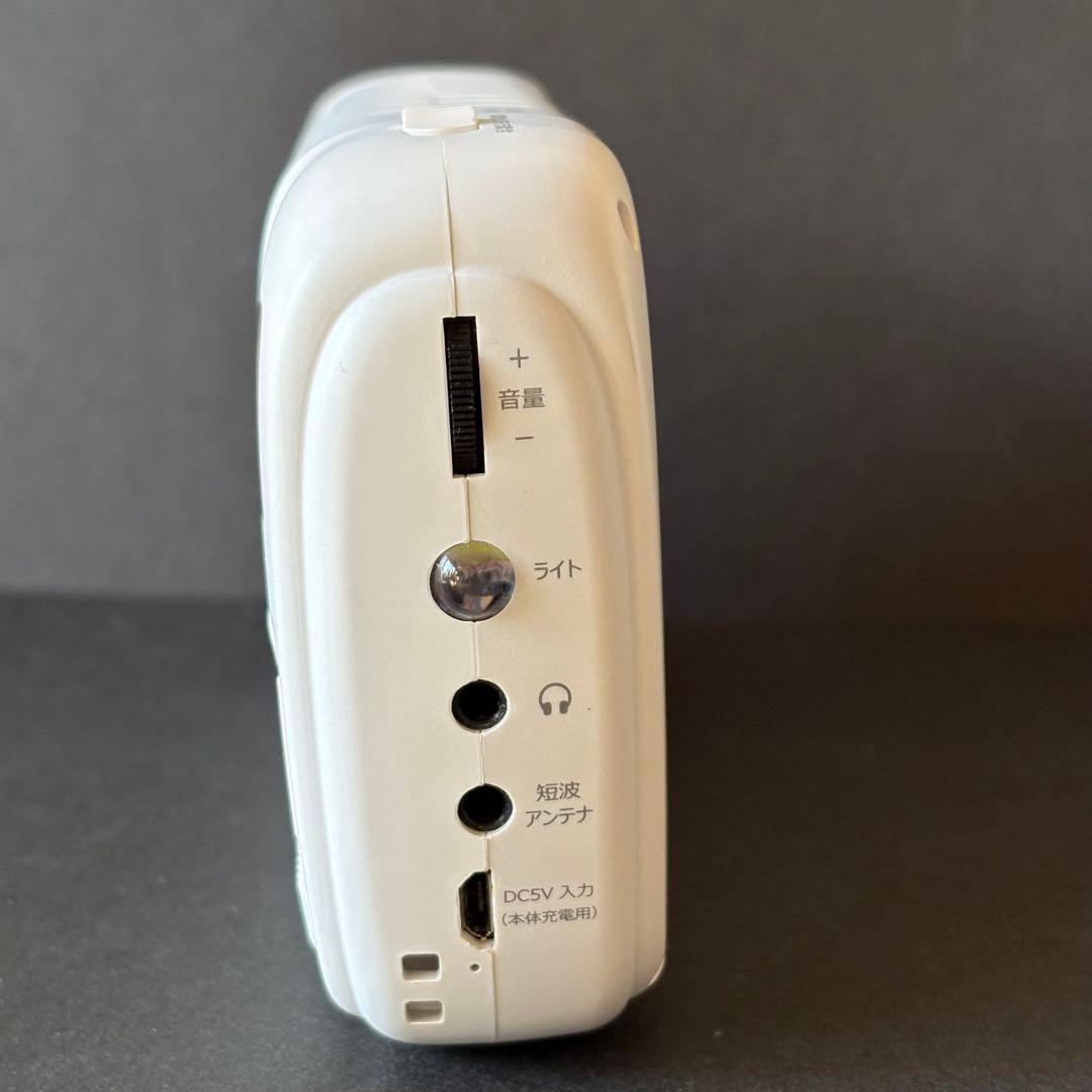 ⒋3インチ【ポータブルテレビ・ラジオ】防災用　キャンプinnowa buddy