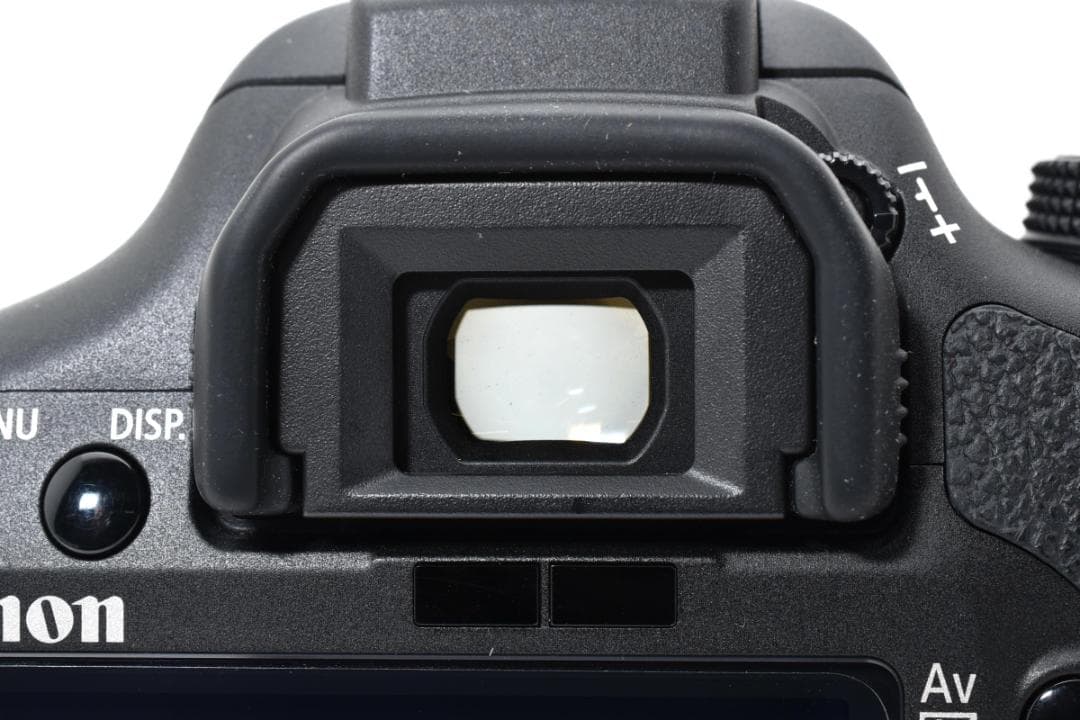 ショット数極少2804回！Canon EOS Kiss X3セット 卒業入学に!