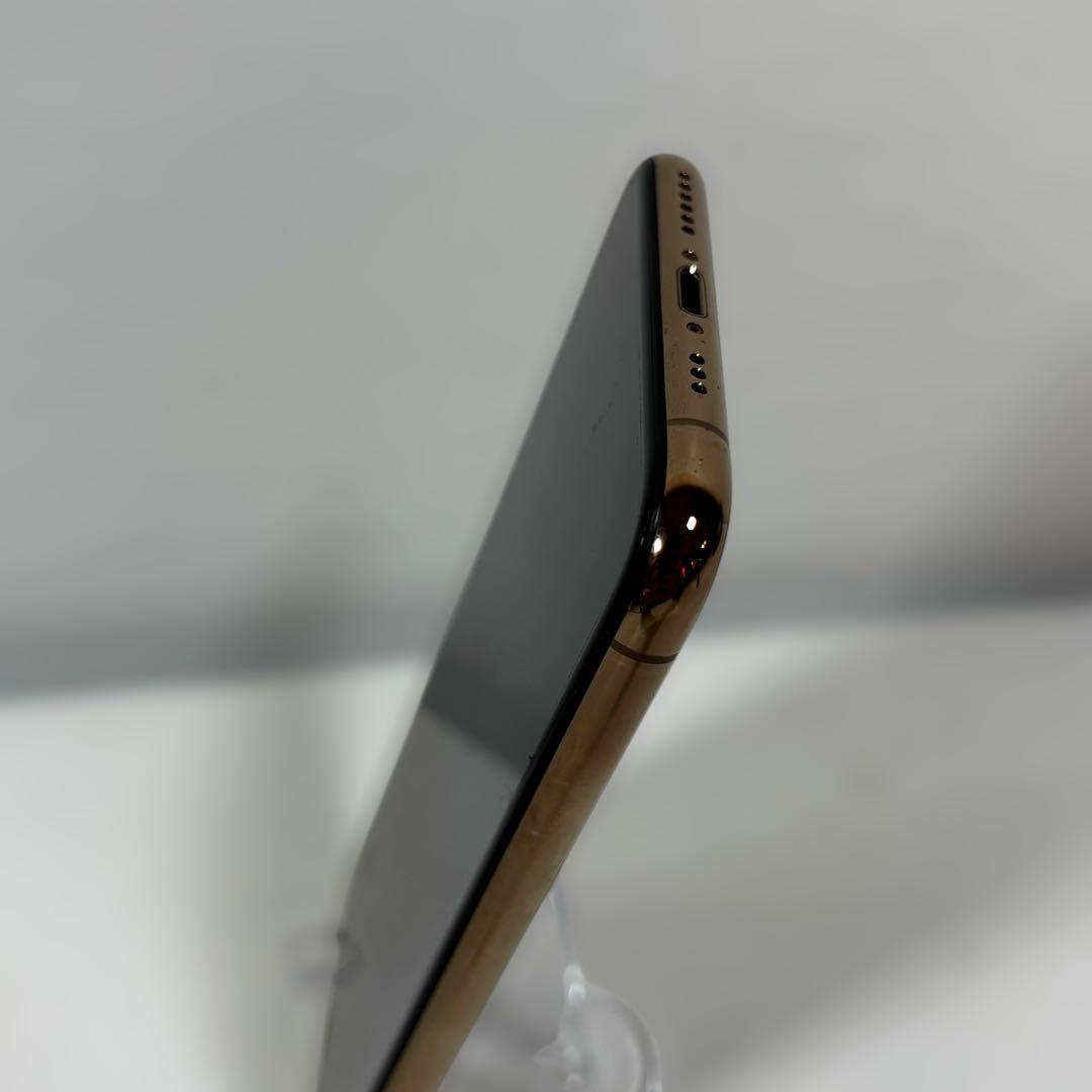 iPhoneXS 256GB 背面割れあり SIMロック解除不可