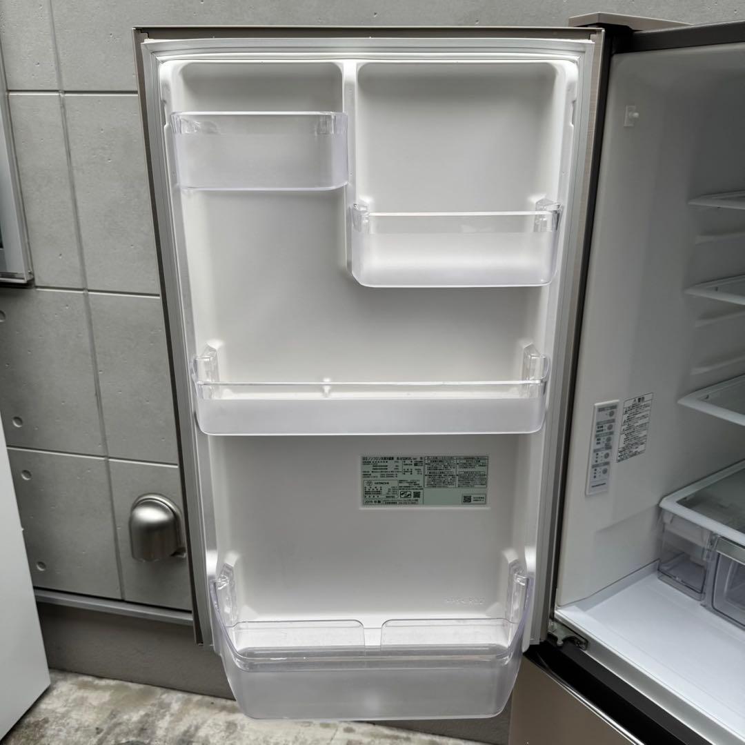 383⭐️配送取付無料★日立冷蔵庫大型3ドア　左開き　自動製氷　300L〜400L