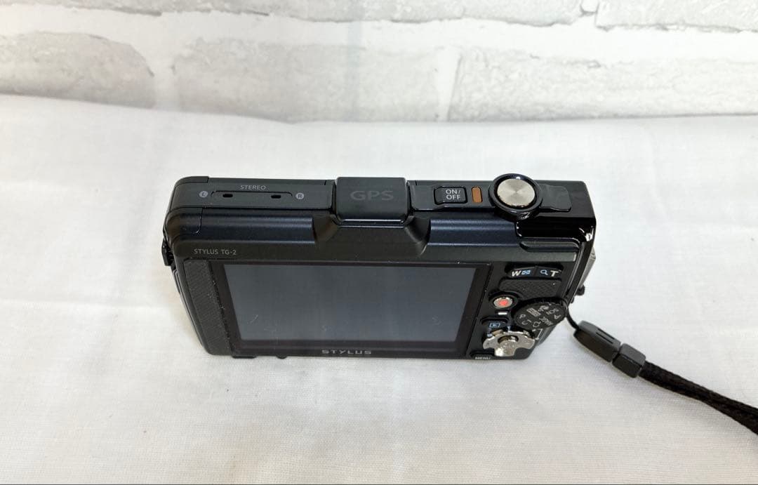 美品　Olympus TG-2 コンパクトデジタルカメラ