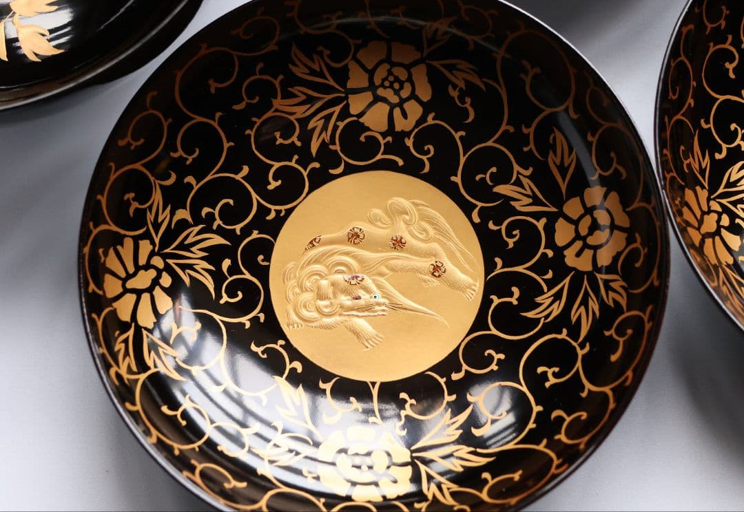 【CM433】天然木漆塗 獅子牡丹唐草金蒔絵 黒塗椀 三客 / (検) 輪島加賀