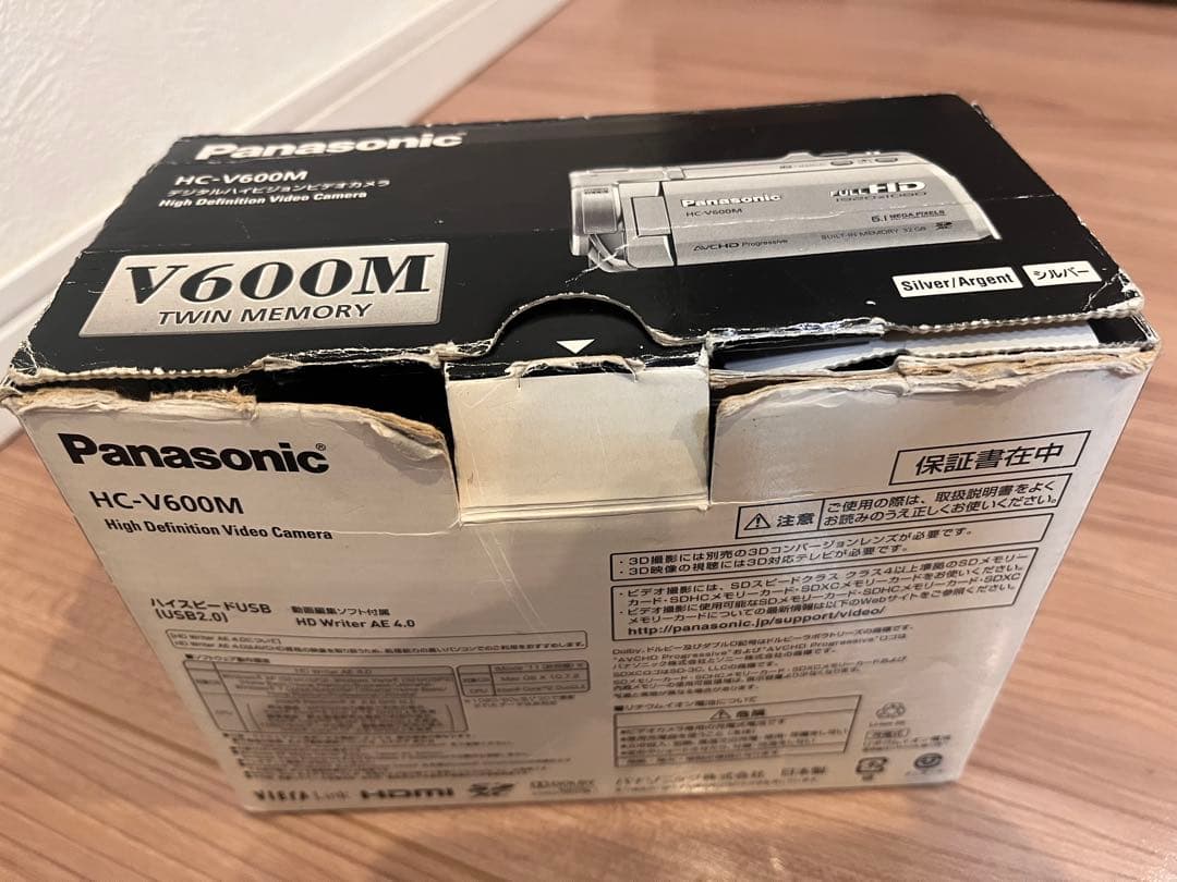 Panasonic HC-V600M ビデオカメラ 本体+4000mAバッテリー