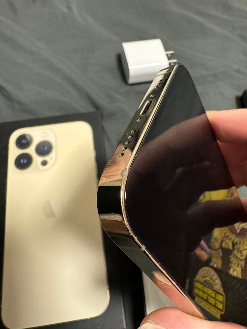 【美品】Iphone 13 Pro 256GB ゴールド シムフリー セット