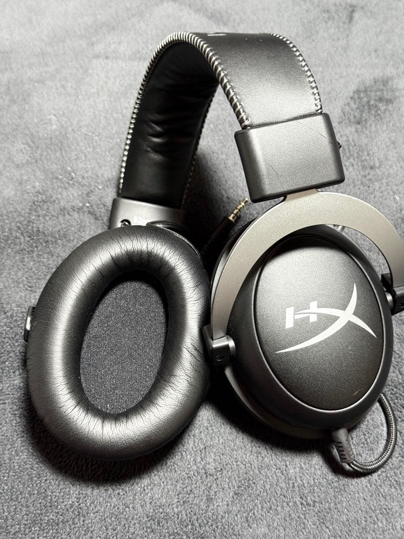 Kingston HyperX Cloud II ゲーミングヘッドセット
