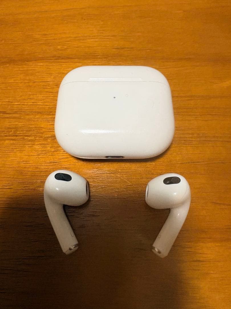 AirPods (第3世代) ホワイト 電源ケース付き