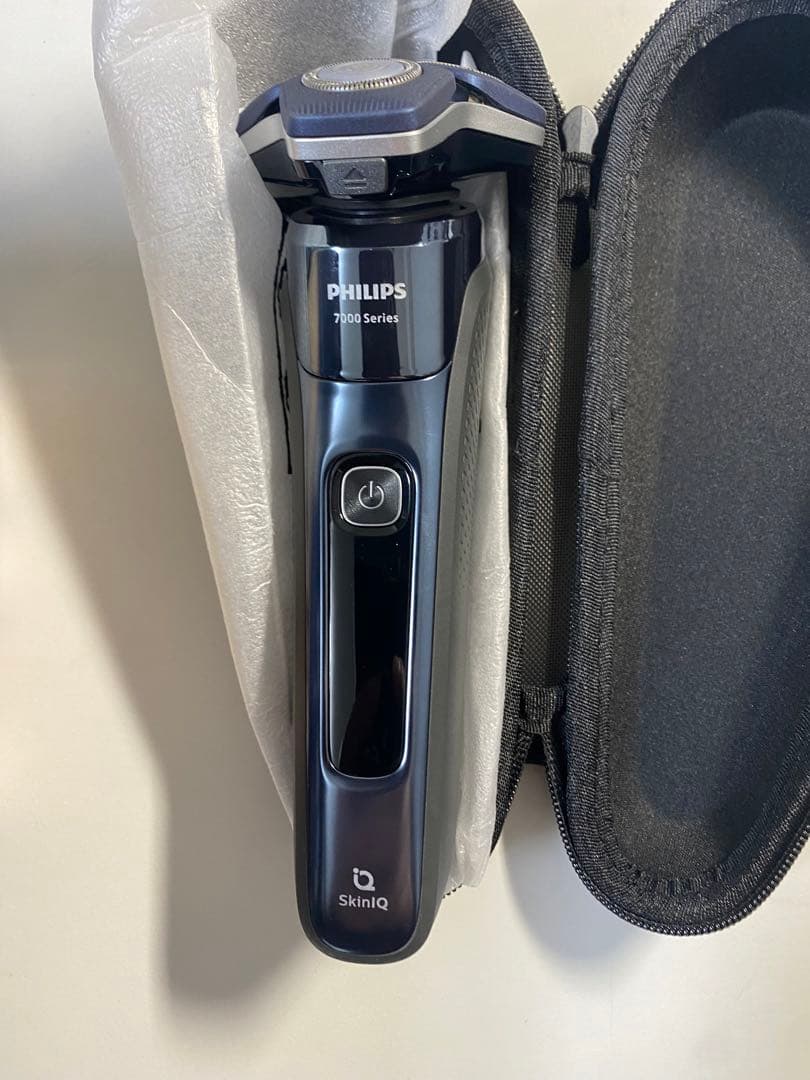 PHILIPS メンズ電気シェーバー 7000 Series S7882/51