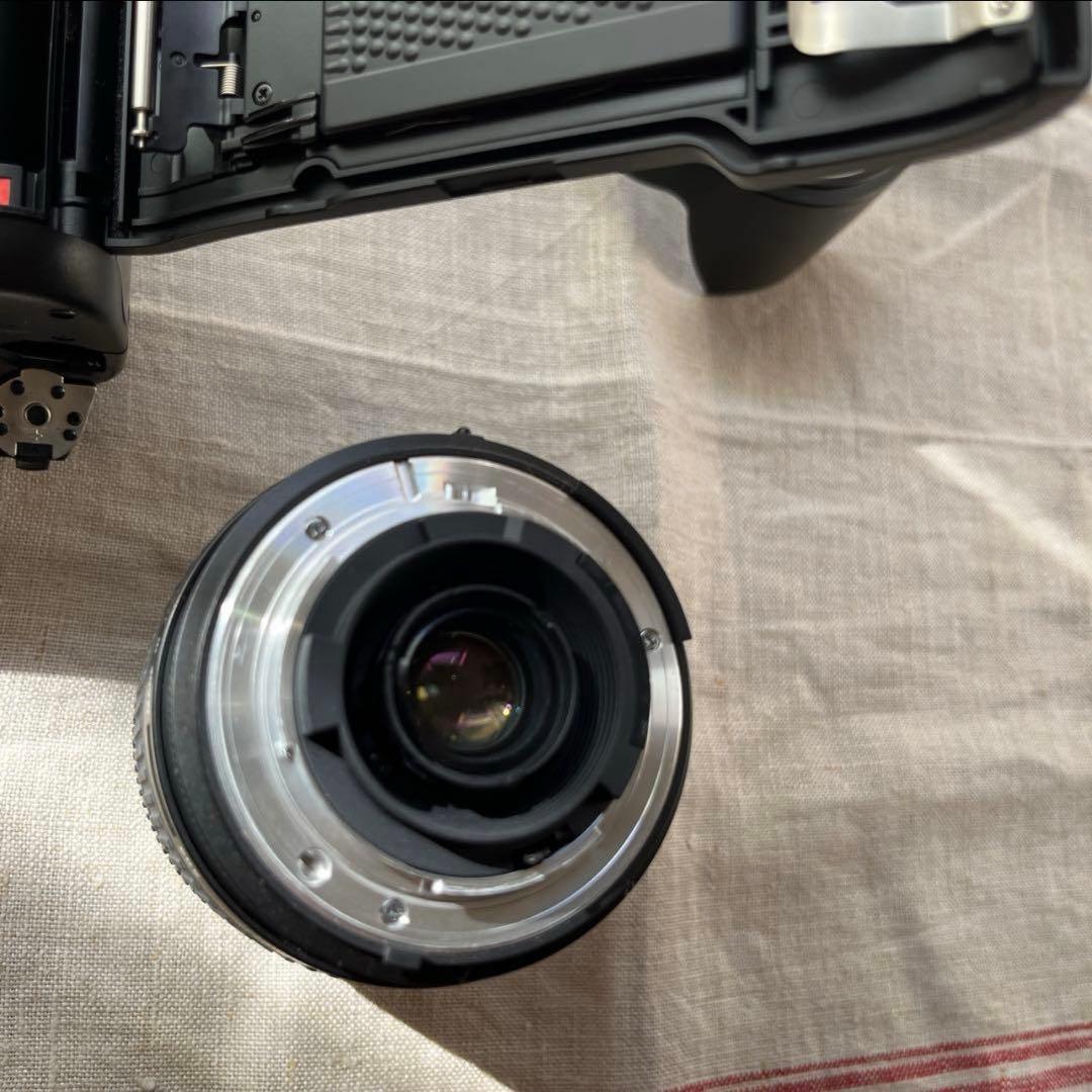 フィルムカメラ Nikon u2 & TAMRON 28-200mm