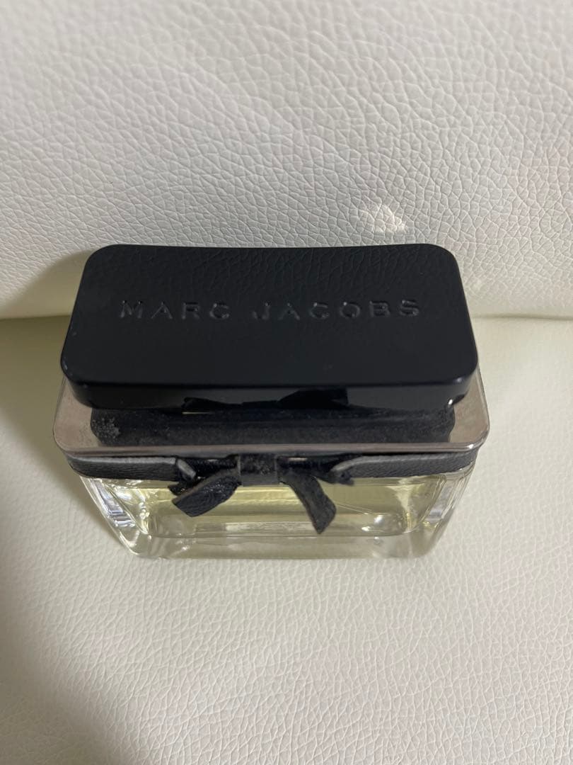 【廃盤/ほぼ満量】マークジェイコブス　 オードパルファム　50ｍｌ レア香水