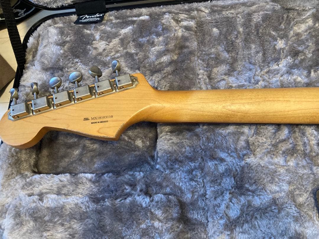 Fender Road Worn ストラトキャスター　ダンカンピックアップ