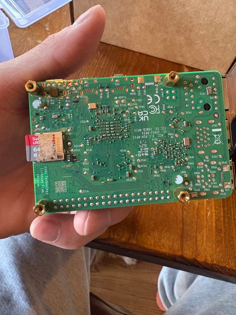 【美品】Raspberry Pi 5スターターキット & 512GB SSD