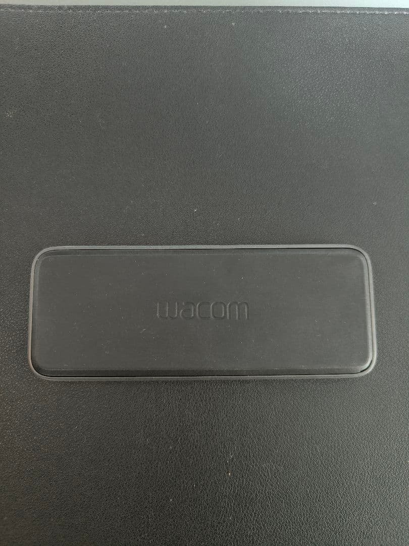 Wacom Cintiq Pro 32 & Wacom Flex Armセット