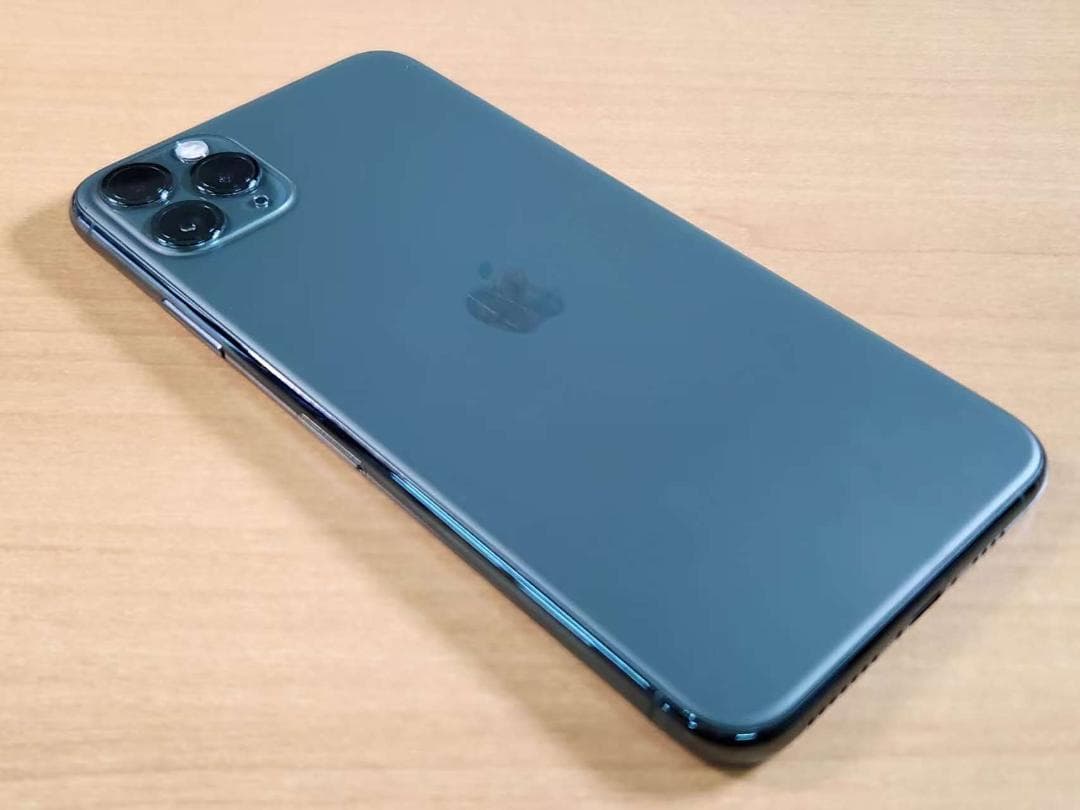 スマートフォン本体 040300K iPhone 11 Pro Max A2218 64GB