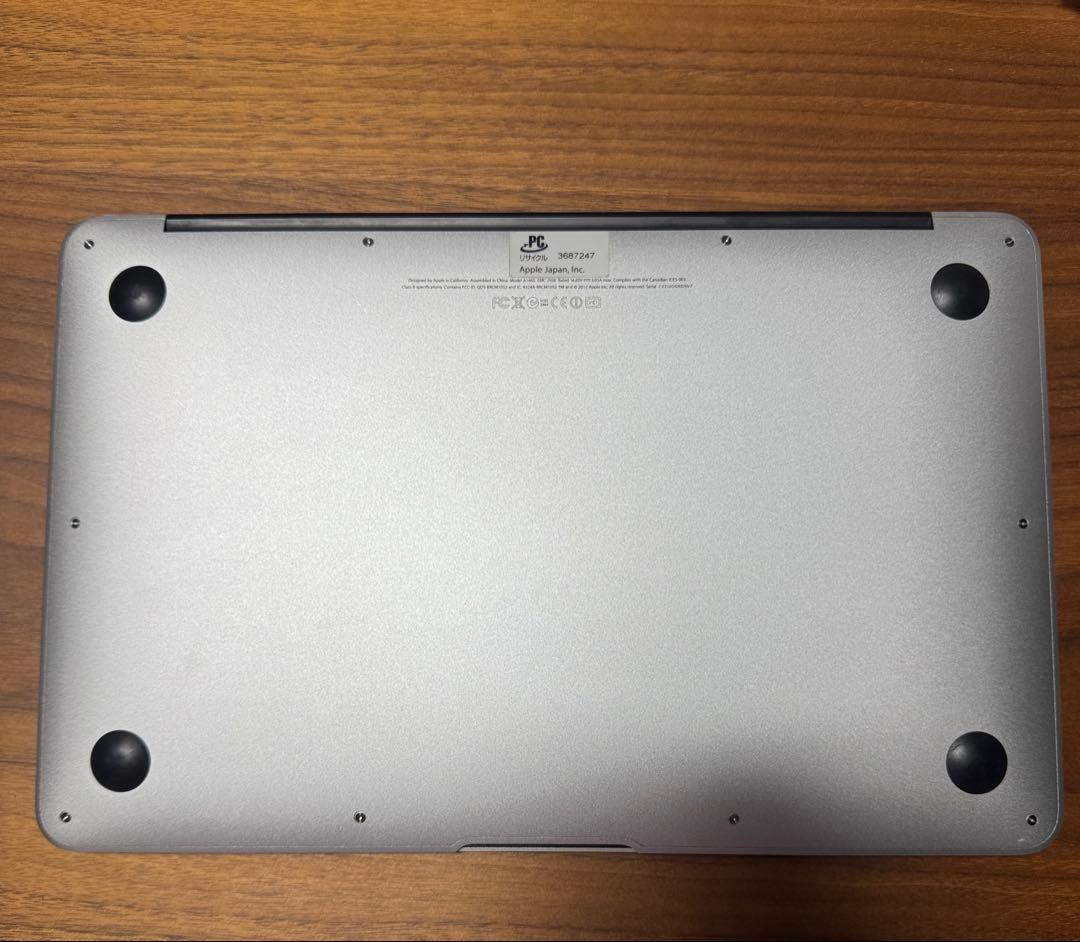 【早い者勝ち】Mac Book air 11インチ