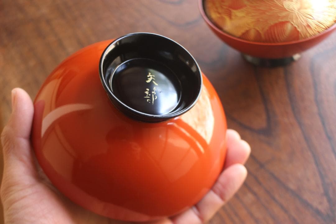 デッドストック！上質朱漆に極上菊詰沈金の映えるお椀2点（検輪島塗懐石椀沈金椀