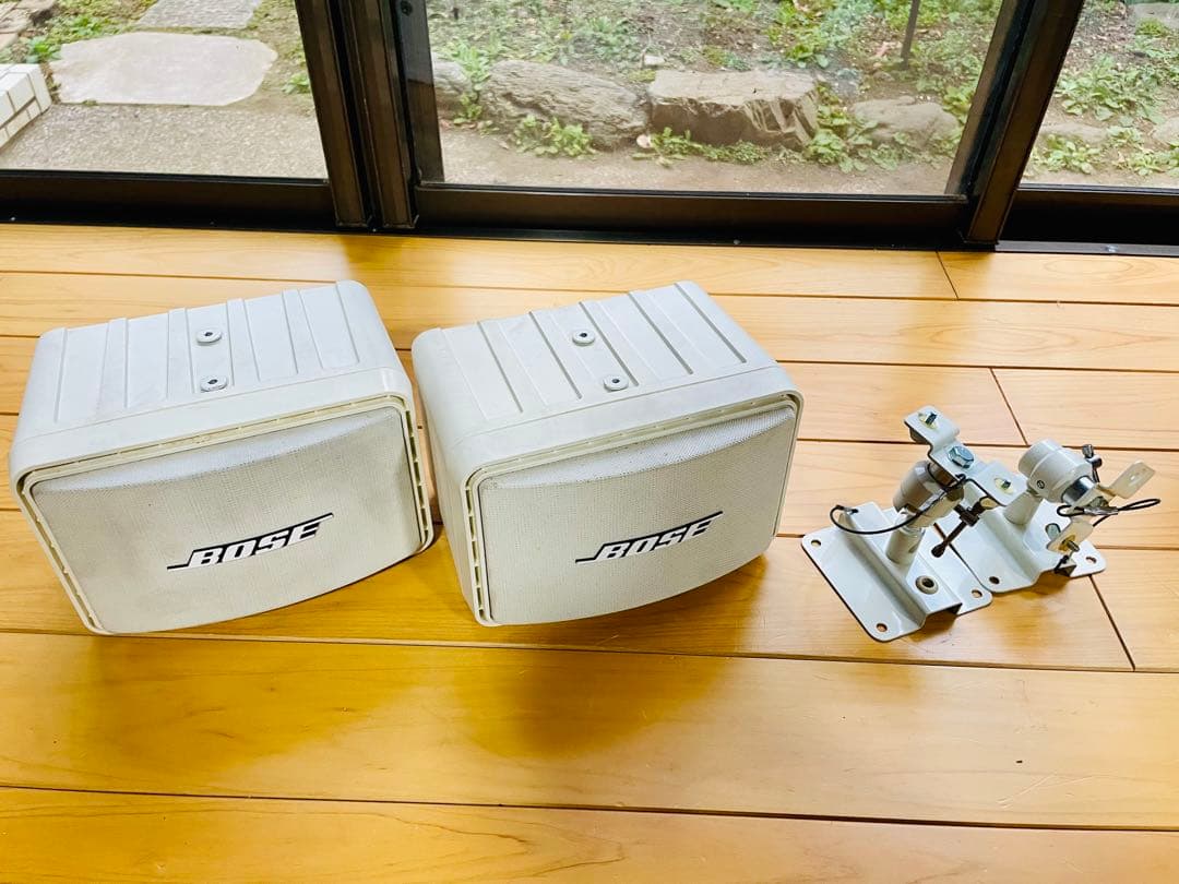 BOSE スピーカー 据置・ボックスタイプ ホワイト