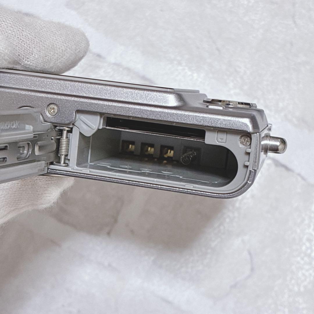 CASIO EXILIM EX-Z1080 箱付 美品 動作品　シルバー