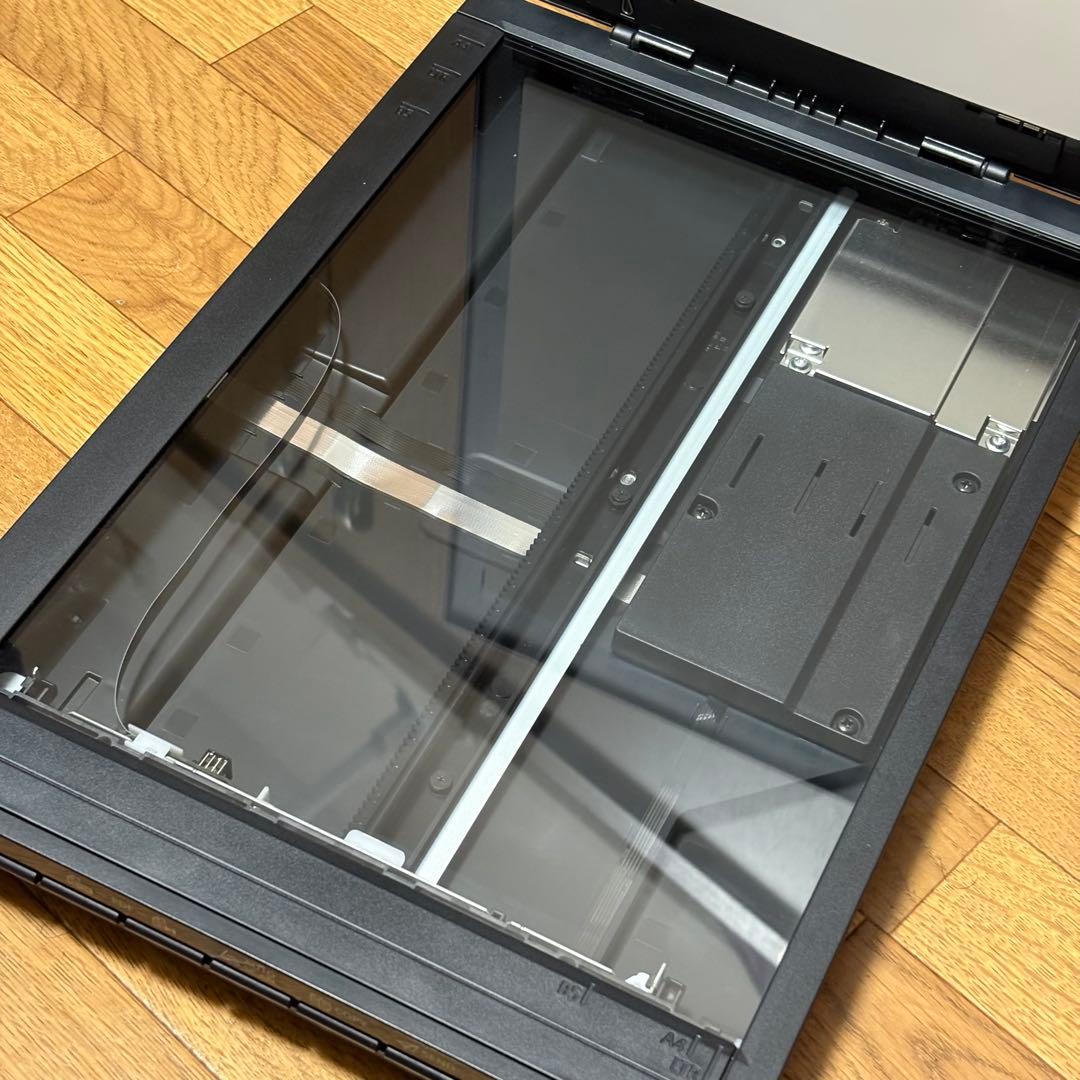 Canon CanoScan LiDE 400 フラットベッドスキャナー