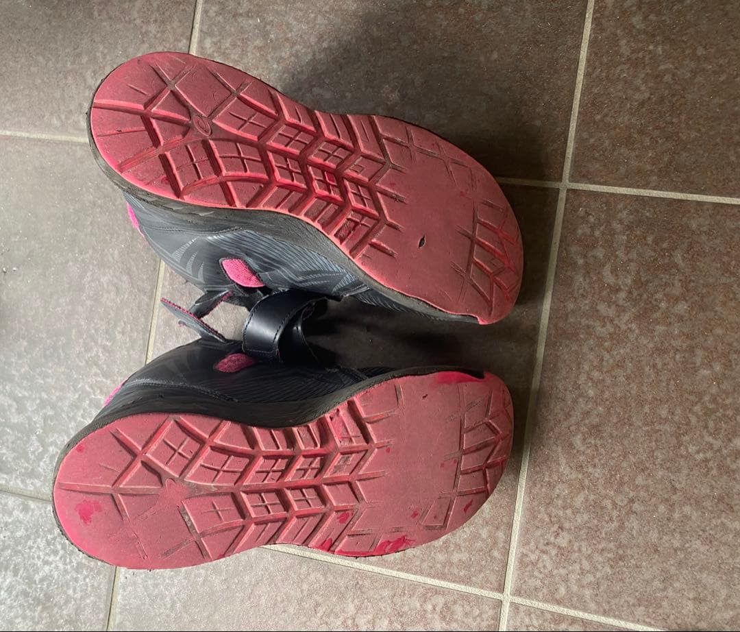 ASICS ハイカット安全靴 ブラック/ピンク