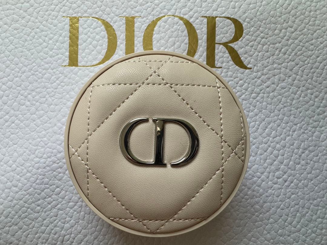 Dior ディオール スキン フォーエヴァー クッション パウダー フェアー