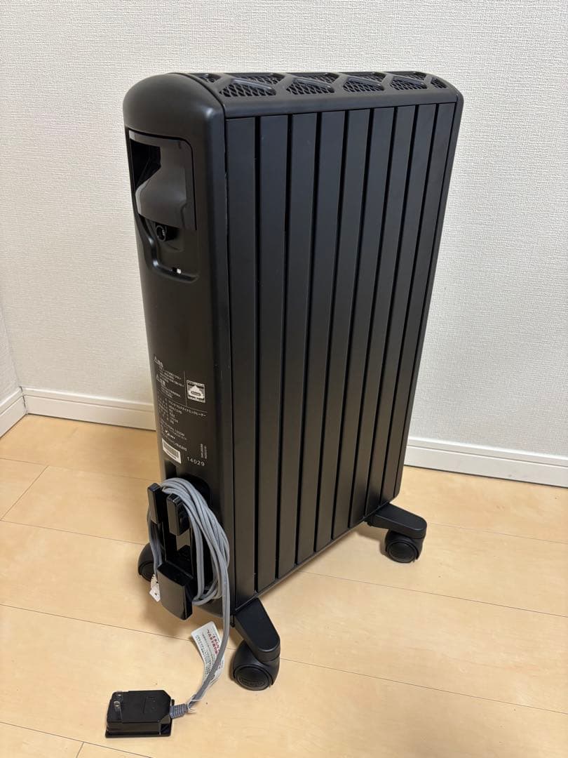 【きょな】デロンギ オイルヒーター MDHU12-PB