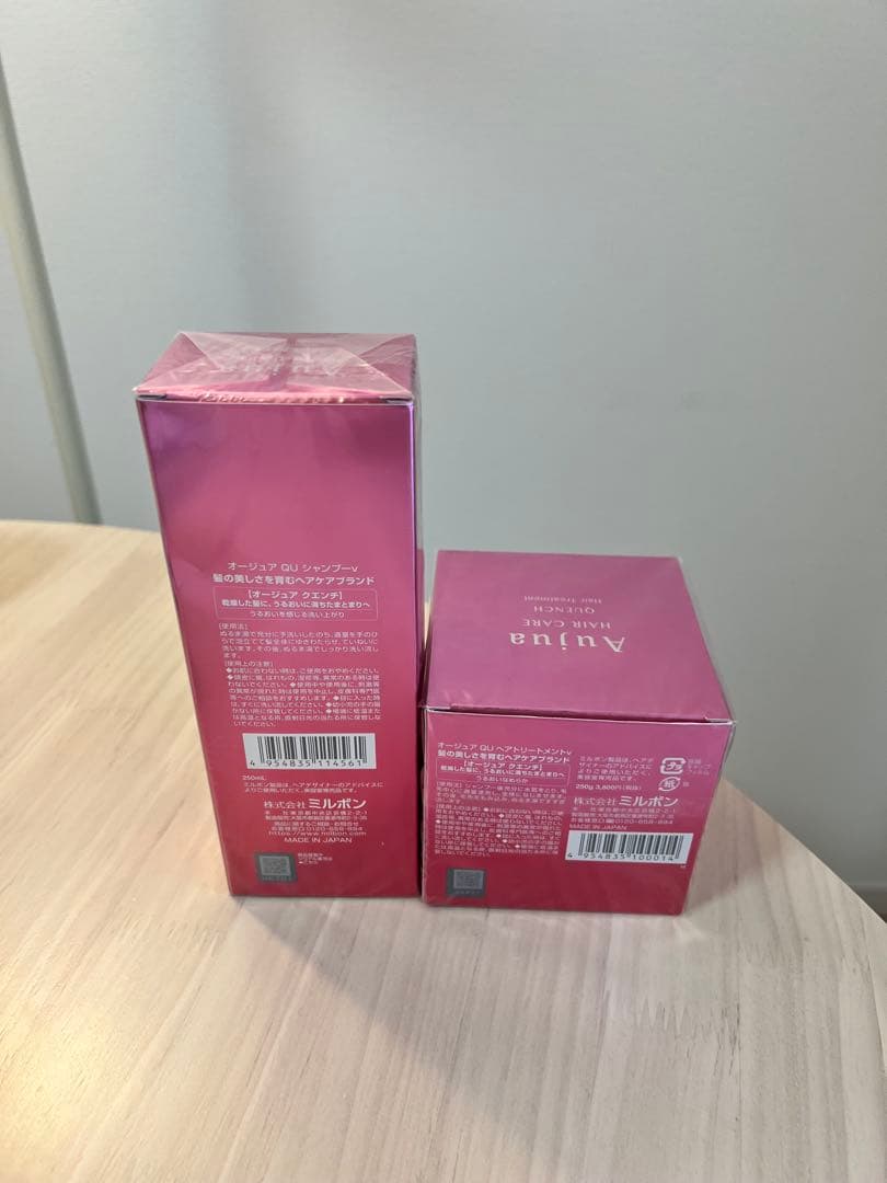 Aujua ヘアケア クエンチ シャンプー＆トリートメント