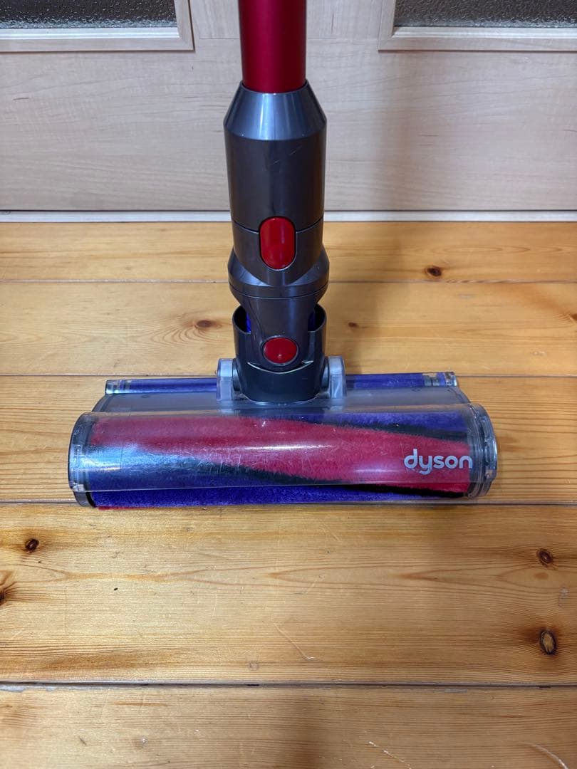 Dyson V7スティッククリーナー 本体