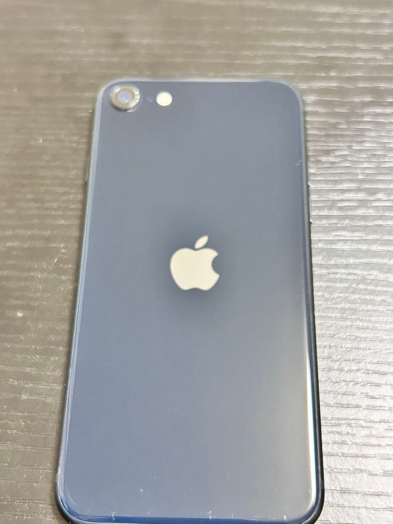 iPhone SE 第3世代 128GB 本体