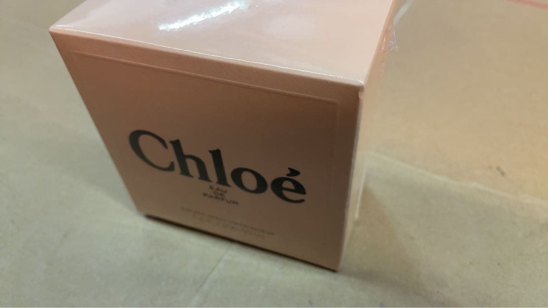新品　未使用　未開封　クロエ　オードパルファム　 50ml
