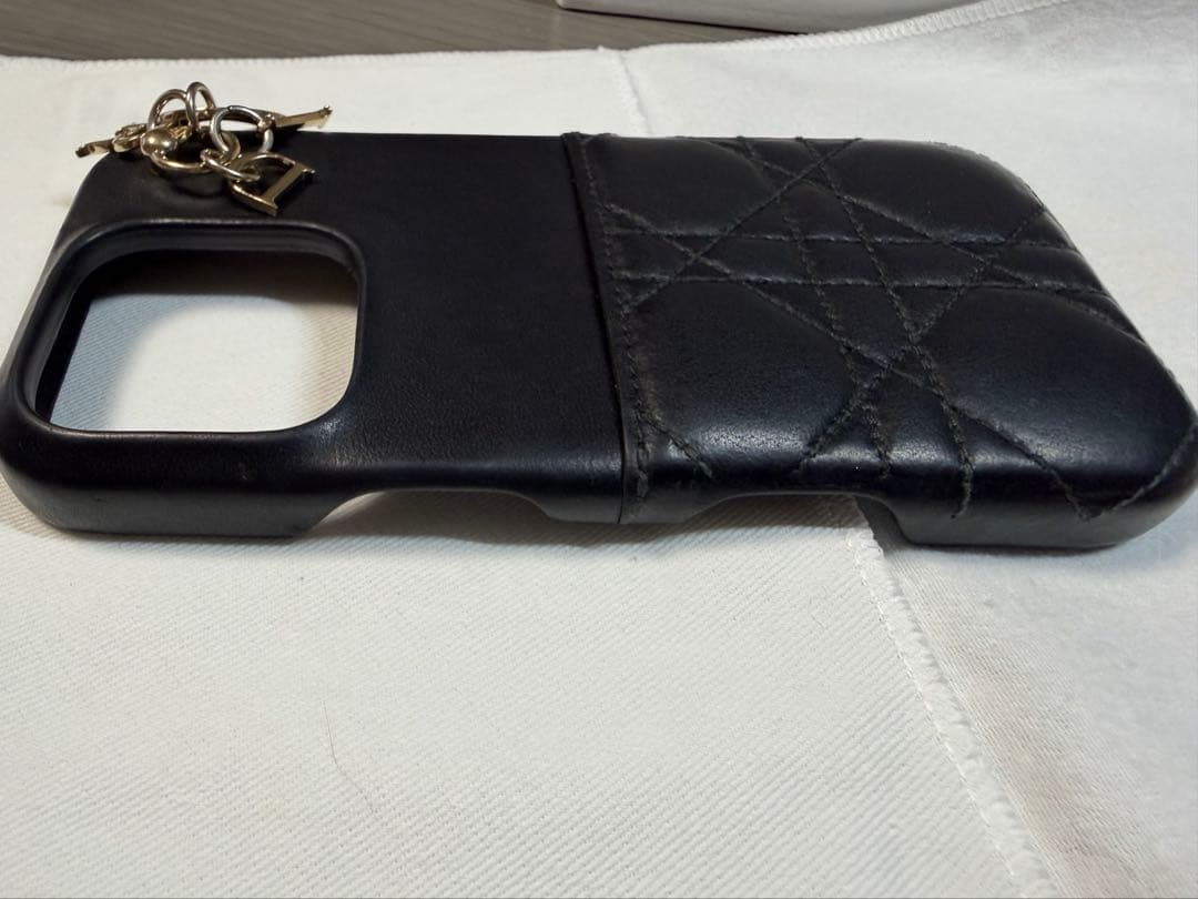 本日限り！ディオール　Lady Dior iPhone 16 Pro ケース