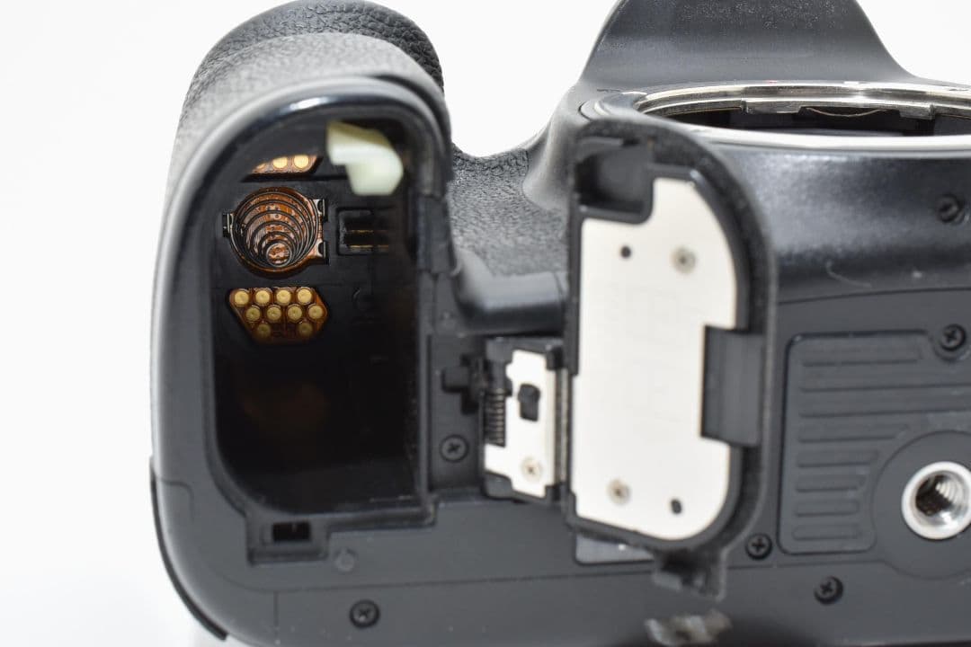 Canon EOS 7D Mark II マーク 2 ボディ