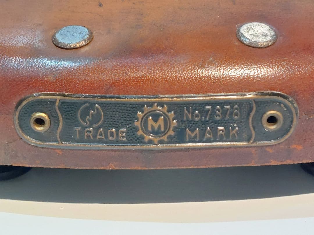 MIYATA 本革自転車サドル アンティーク商品