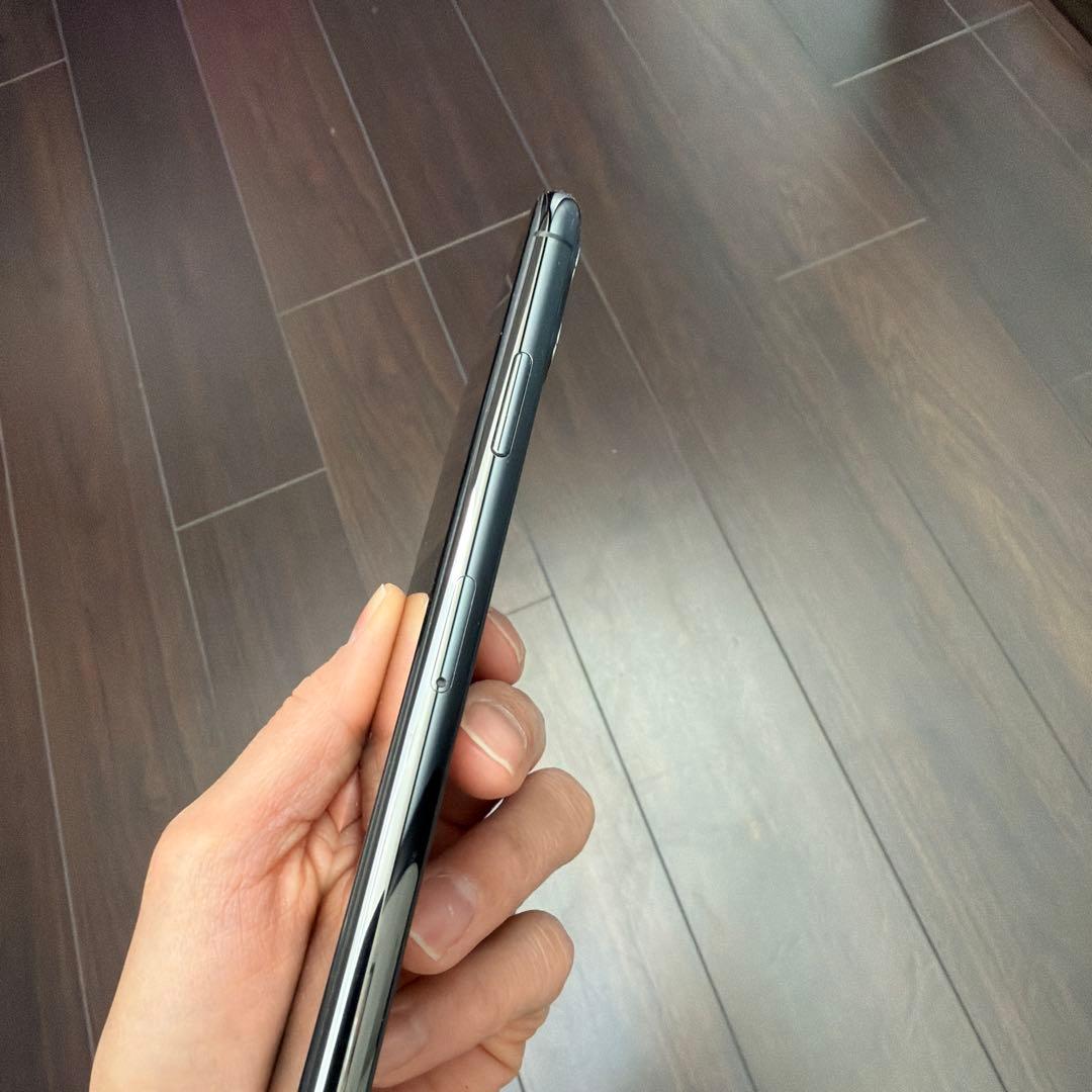 iPhone 11 Pro Max SIMフリー　256G