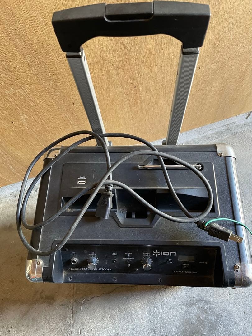 ION Block Rocker Bluetoothポータブルスピーカー&マイク