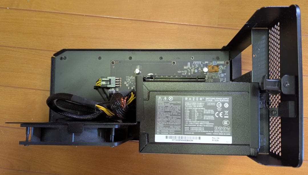 Razer Core X 外付けGPUボックス eGPU