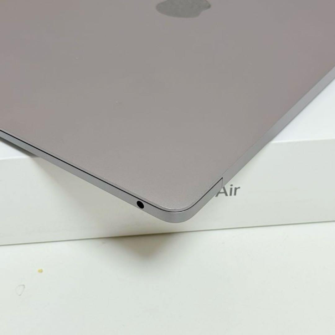 MacBook Air M1 13インチ　16GB 512GB