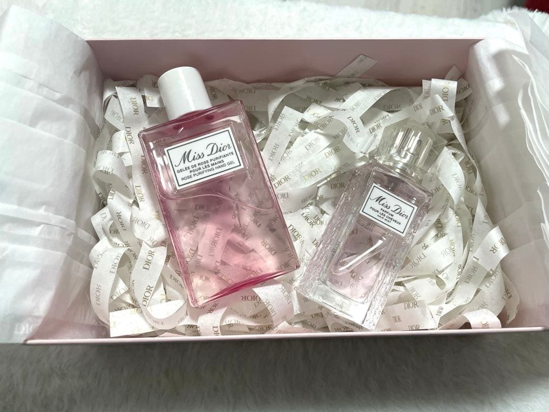 Miss Dior ヘアミスト・ハンドジェル　ギフトボックス付き