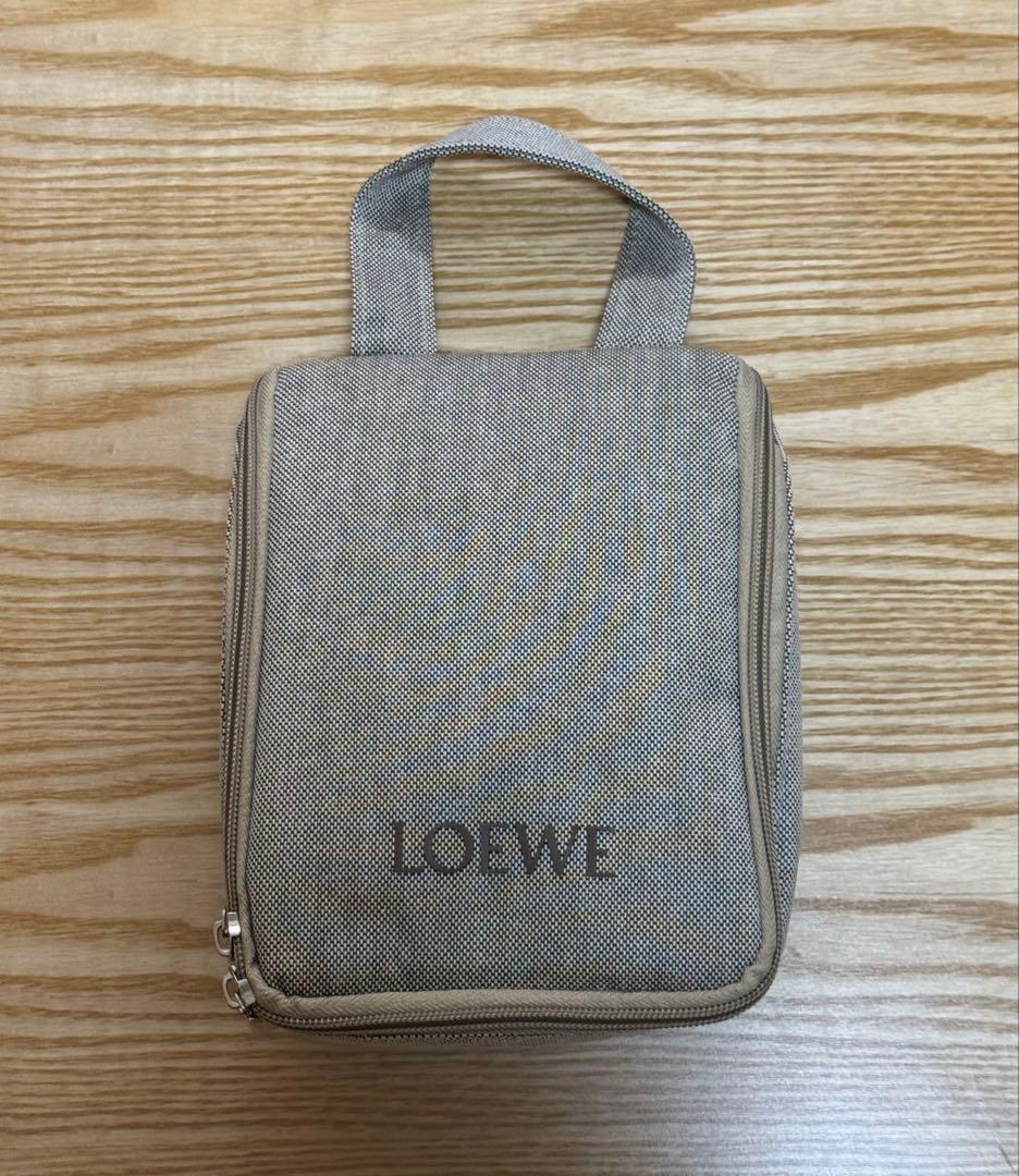 新品未使用 LOEWE JALファーストクラスアメニティ ポーチ