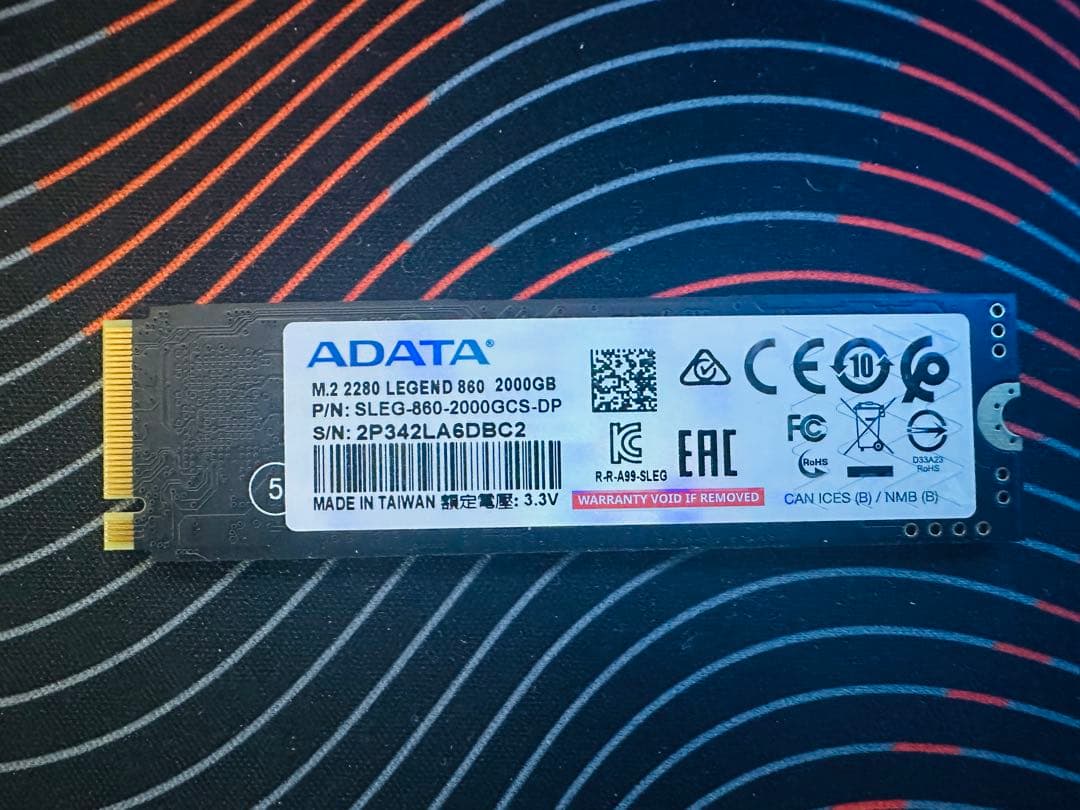 内蔵型SSD ADATA 2TB PCIe Gen4 x4 M.2 2280 SSD