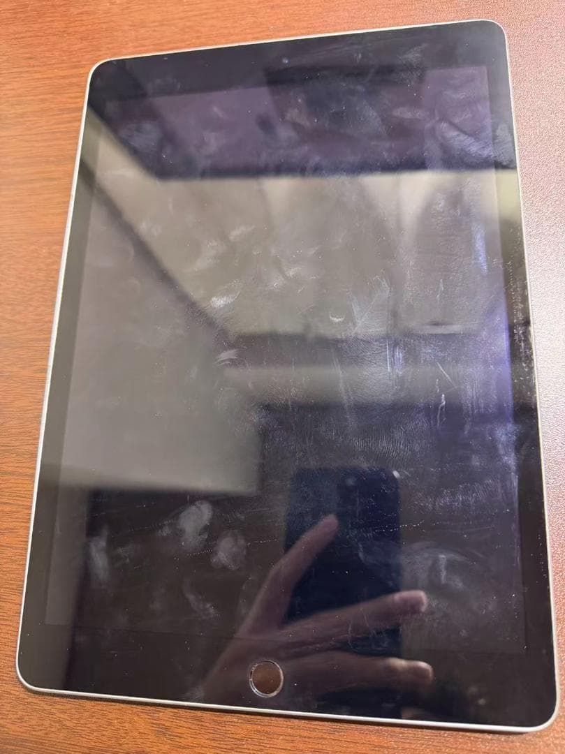 Apple iPad 第9世代 ２５６GB 本体