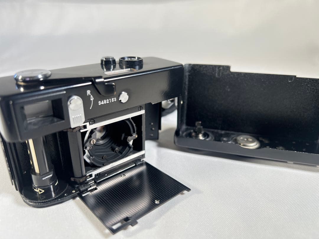 Rollei 35 コンパクトフィルムカメラ　ローライ　ツァイス　zeiss
