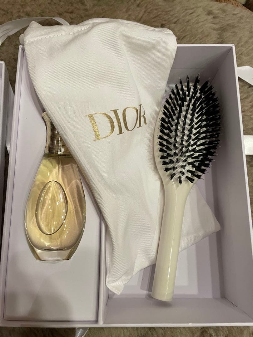 Dior J´ADORE & ヘアブラシ セットオマケ付き香水ポーチキーホルダー