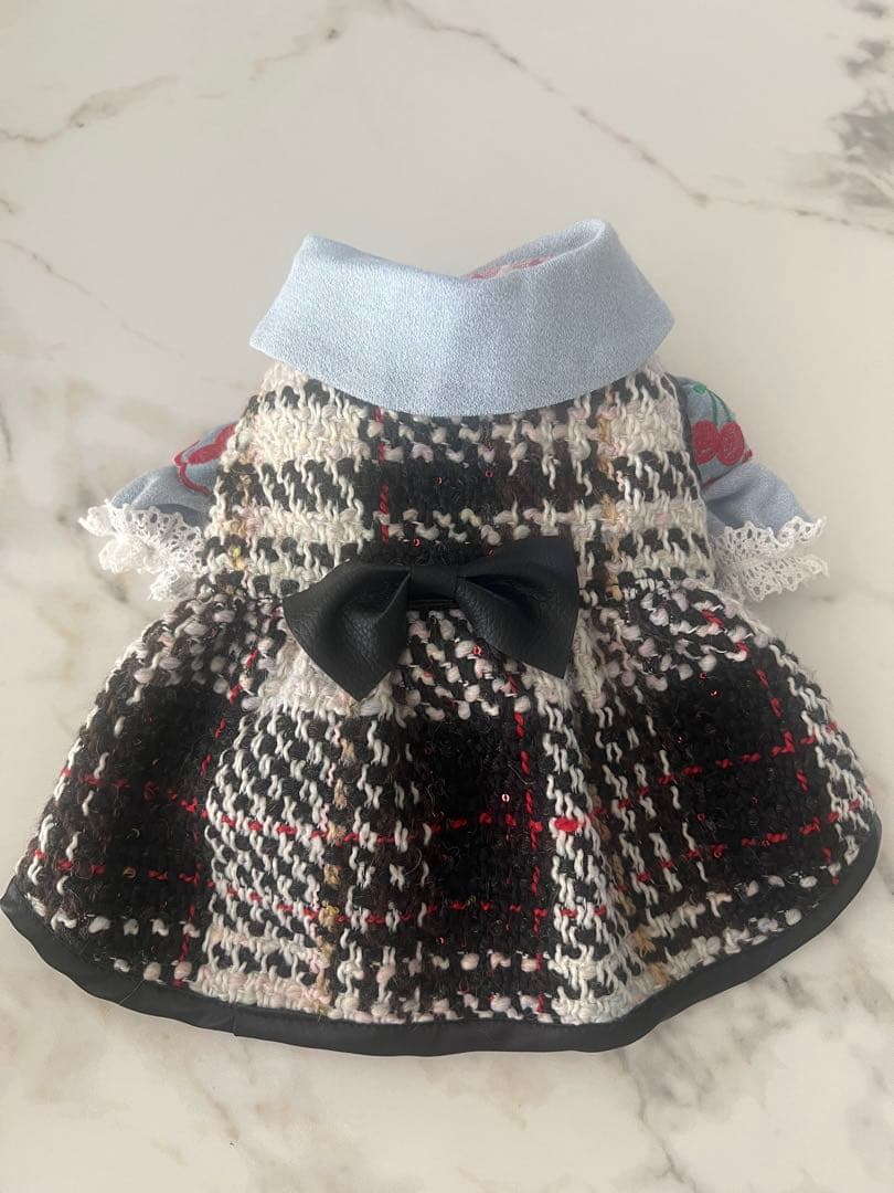 リュバンドール犬服 チェック柄 チェリー刺繍付き