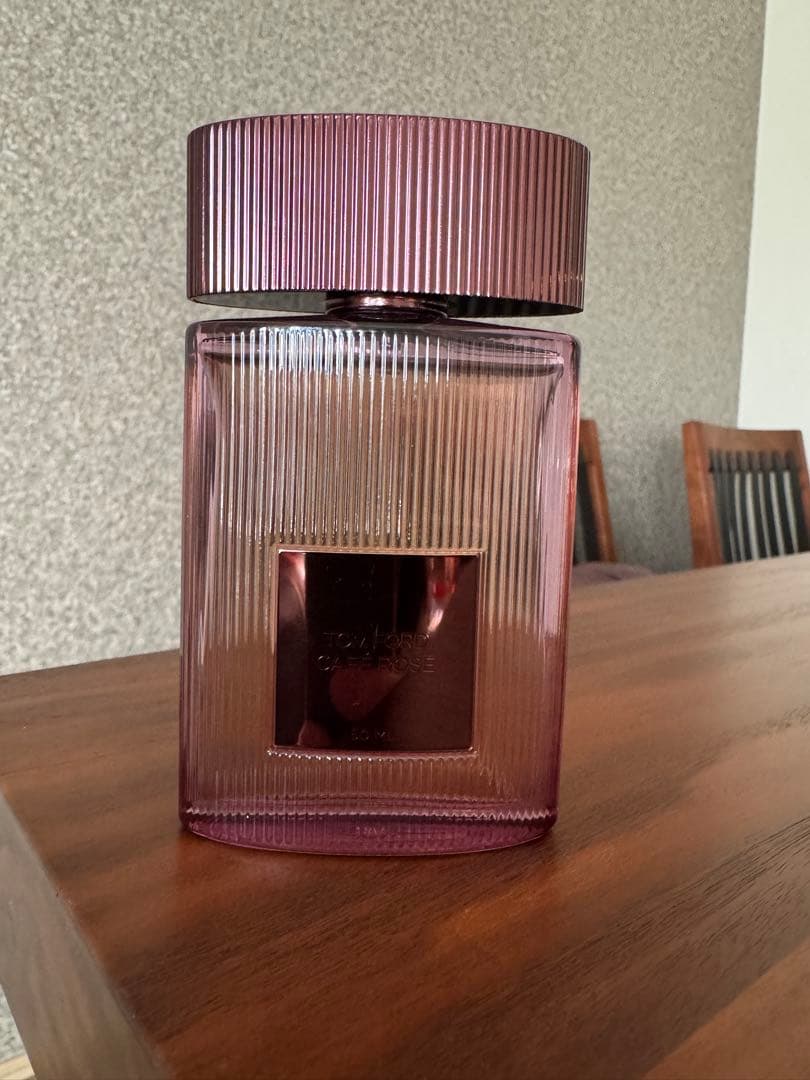 TOMFORD トムフォードカフェローズオードパルファムスプレィ50ml