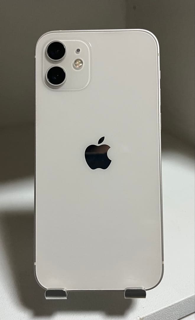【Apple iPhone 12】ホワイト64GB 本体