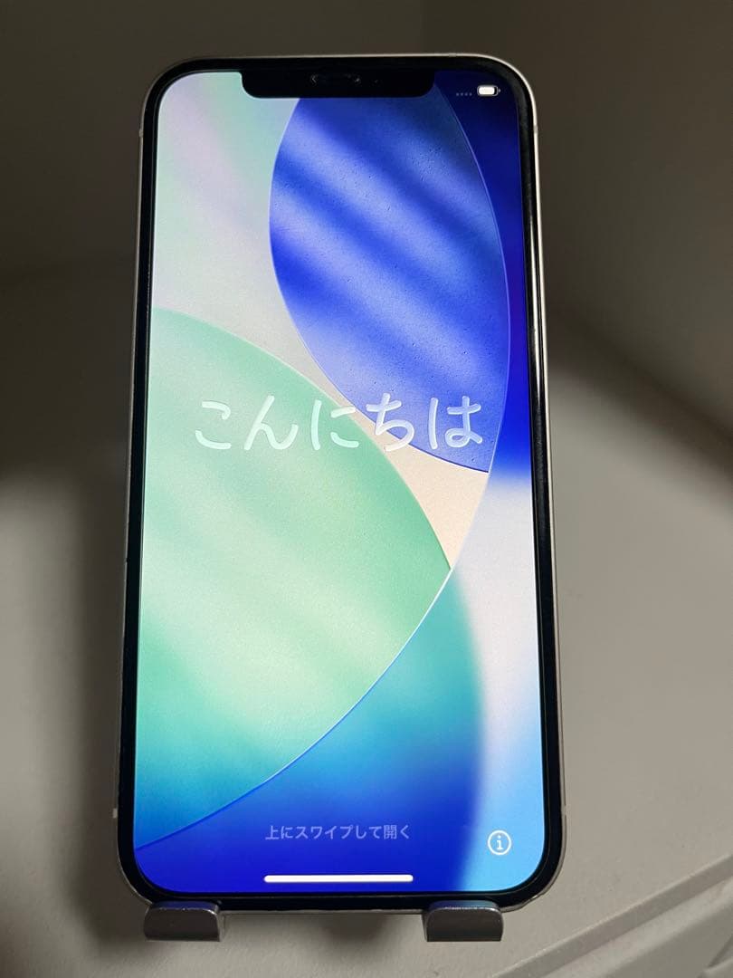 【Apple iPhone 12】ホワイト64GB 本体