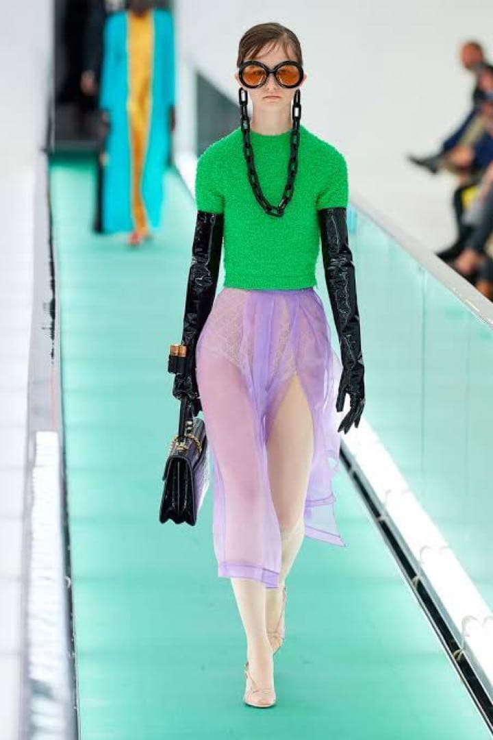 GUCCI グラスコード(チェーン)