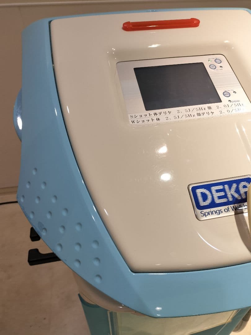 DEKA MUSEE PLATINUM 業務用脱毛器　脱毛エステ店　ジャンク品