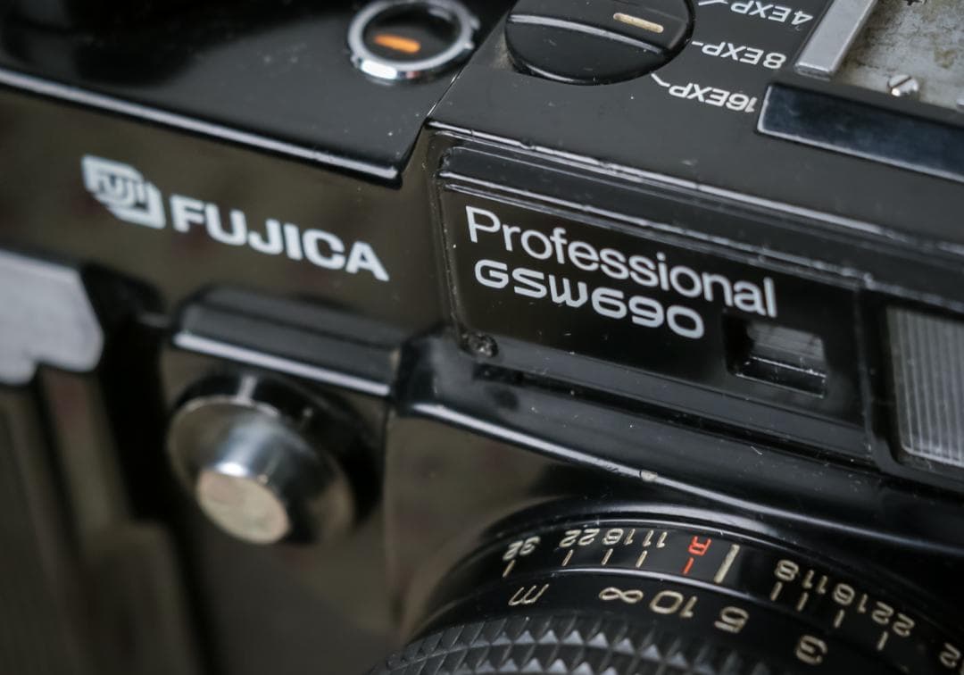 フィルムカメラ FUJICA GSW690